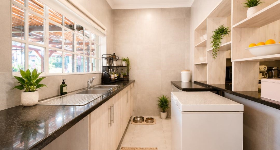 4 Bedroom Property for Sale in Wilkoppies North West